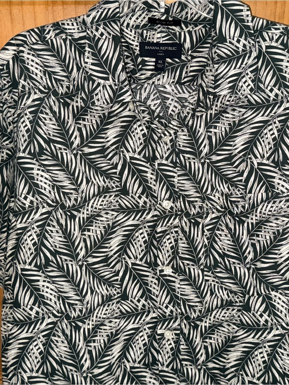 Banana Republic Men’s Linen Gray & White Leaf Print Short Sleeve Shirt-XL-EC